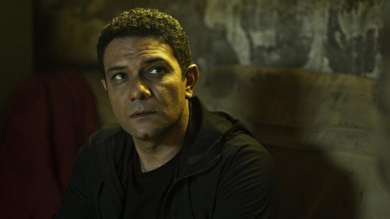 El principio y el fin E01